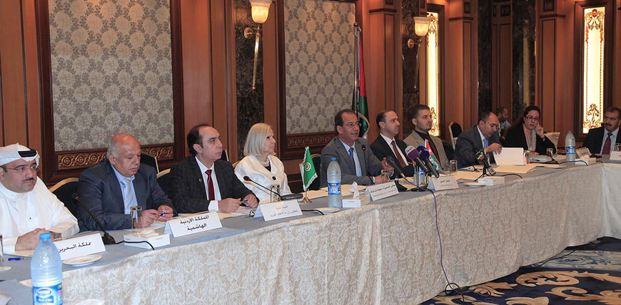 Panelist during a joint conference between the Arab League of States and the Jordan News Agency, Petra, discuss possible traditional and social media action against radical organisations (Petra photo)