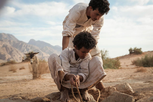 Jacir Eid and Hussein Salameh in a still from ‘Theeb’ (Photo courtesy of Bayt Al Shawareb/Noor Pictures/Immortal Entertainment)