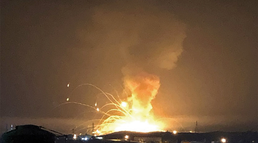 This image taken and received from Twitter user @saleh_monther early on Friday shows an explosion at a military munitions depot in Zarqa, some 25 kilometres east of Amman (AFP photo/@saleh_monther)