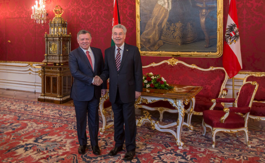 His Majesty King Abdullah meets with Austrian President Heinz Fischer in Vienna on Wednesday (Photo courtesy of Royal Court)