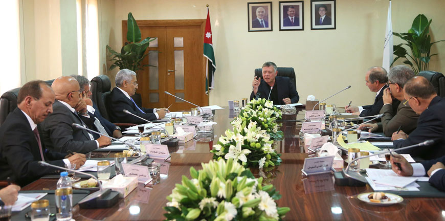His Majesty King Abdullah meets with Aqaba Special Economic Zone Authority’s chief commissioner and commissioners in Aqaba on Wednesday (Photo courtesy of Royal Court)