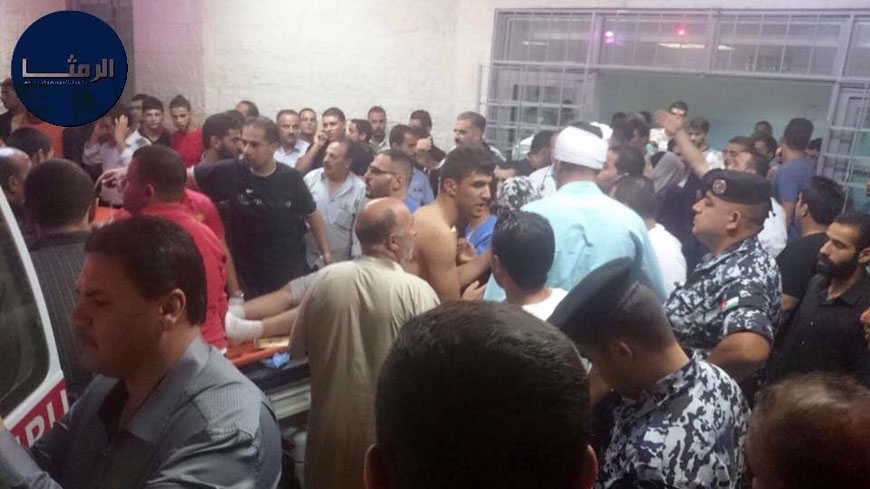 A photo posted by Fayez Abu Rajouh, a Ramtha resident, on Facebook shows relatives of the people injured by a bombshell from Syria at Ramtha public hospital on Thursday (Photo courtesy of Fayez Abu Rajouh)