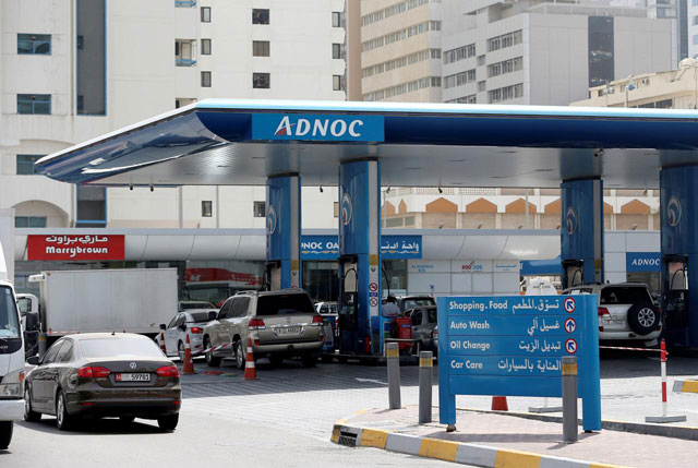 Cars are seen at an ADNOC petrol station in Abu Dhabi, United Arab Emirates, on July 10, 2017 (Reuters file photo)