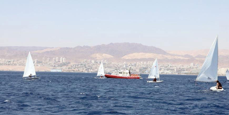 Official teams have completed the cleanup of an oil spill at the berth of the Aqaba container terminal on Sunday, according to the Commissioner for Tourism and Environment in the Aqaba Special Economic Zone Authority  Nidal Majali  (Petra photo)