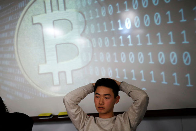 Japan's Financial Services Agency urged companies that operate virtual currency exchanges to step up security (Reuters file photo)