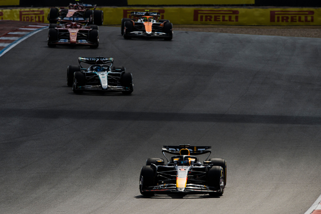 George Russell has slammed Max Verstappen’s behavior following an incident between the pair in qualifying for last Sunday’s  Qatar Prix (AFP photo)