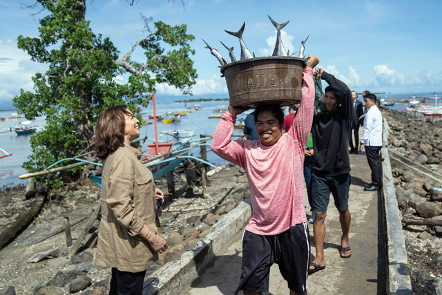 US Vice-President Kamala Harris tours local village Tagburos on unsustainable fishing, in Palawan, on Tuesday (AFP photo)