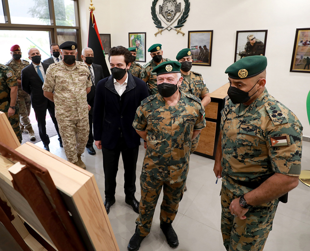 His Majesty King Abdullah, the Supreme Commander of the Jordan Armed Forces-Arab Army, during the inauguration of the Hamzah Bin Abdul Muttalib Royal Guards Brigade buildings complex on Sunday (Photo courtesy of Royal Court)