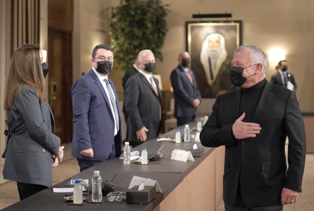 His Majesty King Abdullah meets a group of start-up founders at Al Husseiniya Palace on Wednesday (Photo courtesy of Royal Court)