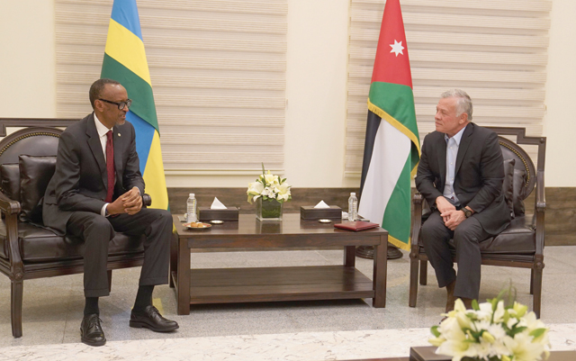 His Majesty King Abdullah meets with Rwandan President Paul Kagame, on the sidelines of the Aqaba Process meetings, in Aqaba on Wednesday (Photo courtesy of Royal Court)