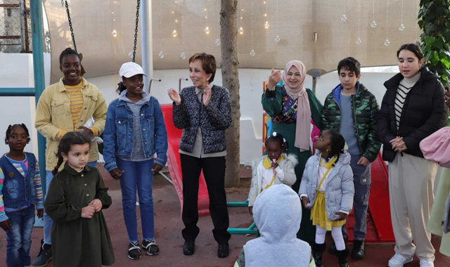 HRH Princess Basma with children during an iftar banquet organised by Jordanian Hashemite Fund for Human Development in partnership with the UN High Commissioner for Refugees at the Nuzha Development Centre in Amman on Wednesday (Petra photo)