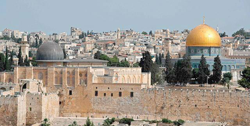 The Old City of Jerusalem with the Dome of the Rock (right) and Al Aqsa Mosque (left)  (AFP file photo)