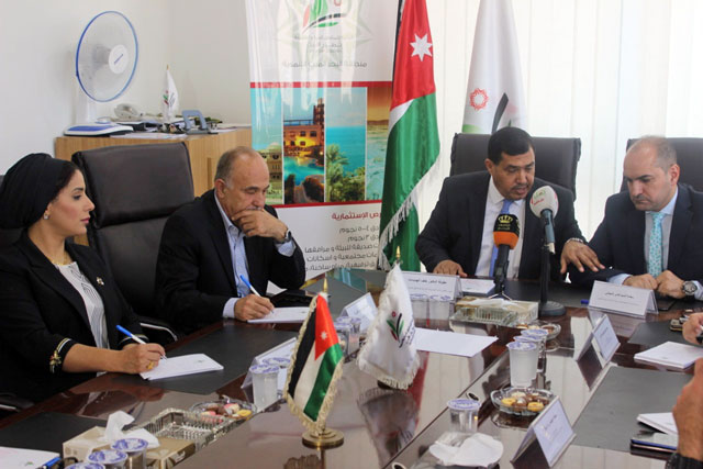 The Businesspeople Association of Jordanian Expatriates and the Jordan Free and Development Zones Group on Thursday signed an agreement to encourage expatriates and foreign businesspeople to invest in Jordan (Photo courtesy of JFDZG)