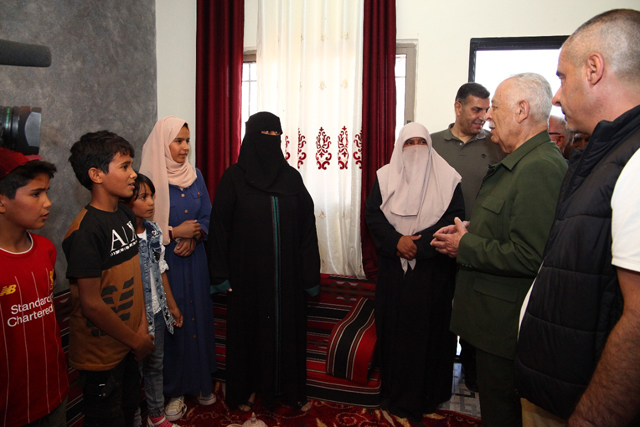 Royal Court Chief Yousef Issawi during his tour to inaugurate several Royal initiative projects in Aqaba and Maan governorates on Thursday (Petra photo)