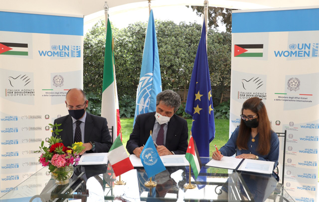 Michele Morana, head of AICS Jordan, Fabio Cassese, Italian ambassador to Jordan, and Aisha Mukhtar, UN Women Jordan officer in charge, sign a new partnership agreement to support vulnerable women in Jordan on Sunday (Photo courtesy of UN Women/ Yeji Lee)