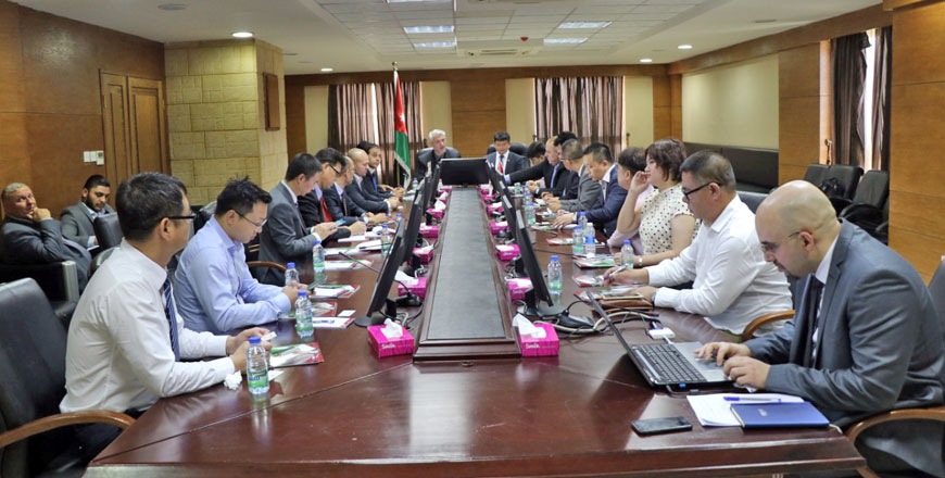 A meeting between the Jordan Investment Commission (JIC) and the China-Arab States Technology Transfer Centre on Sunday (Photo courtesy of JIC)