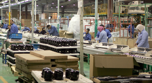 More than 62 per cent of Jordanian industrial companies and businessmen expressed optimism and positive expectations for performance (Petra photo)