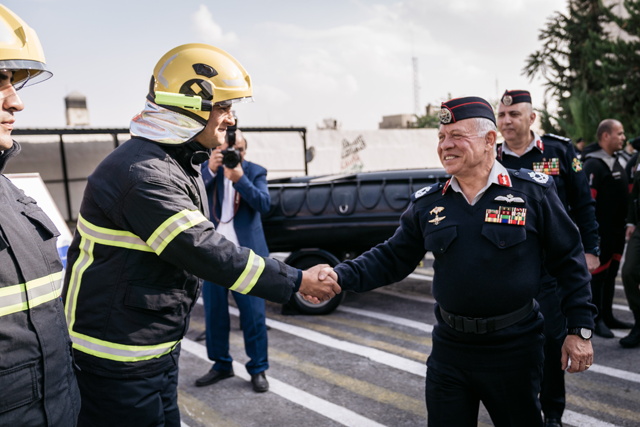 His Majesty King Abdullah, the Supreme Commander of the Jordan Armed Forces, visits the Civil Defence Department on Monday (Photo courtesy of Royal Court)