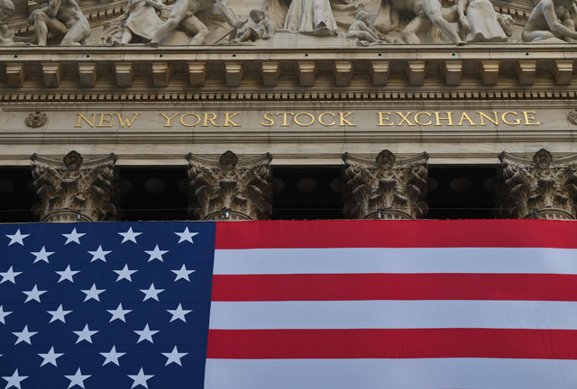 The New York Stock Exchange is viewed on Wall Street on November 16, in New York City (AFP photo)