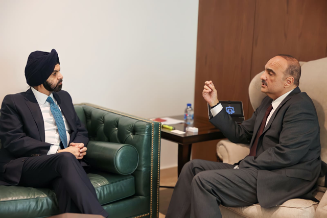 Deputising for His Majesty King Abdullah, Prime Minister Bisher Khasawneh on Sunday receives World Bank Group President Ajay Banga for discussions over the Kingdom's public sector modernisation plan (Petra photo)
