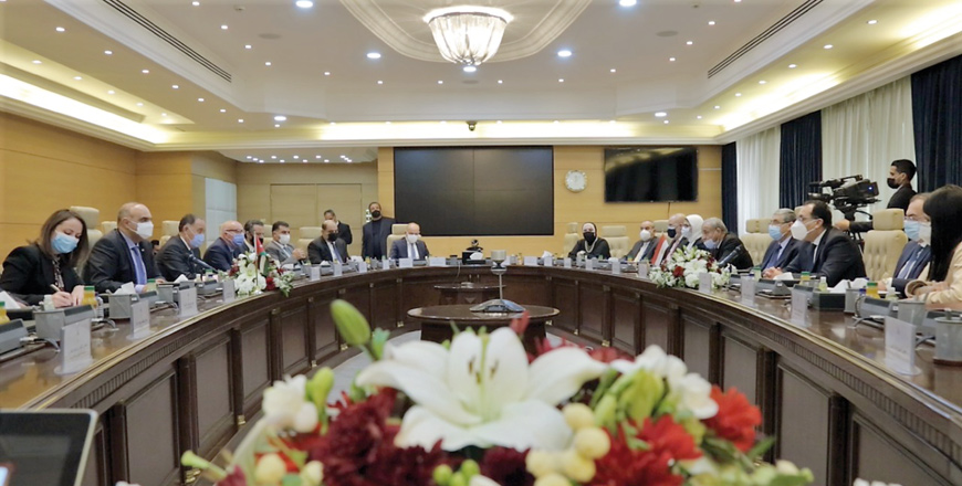 Prime Minister and Minister of Defence Bisher Al Khasawneh and Egyptian PM Mustafa Madbouli chair the 29th Joint Jordanian-Egyptian Higher Committee in Amman on Tuesday (Petra photo)