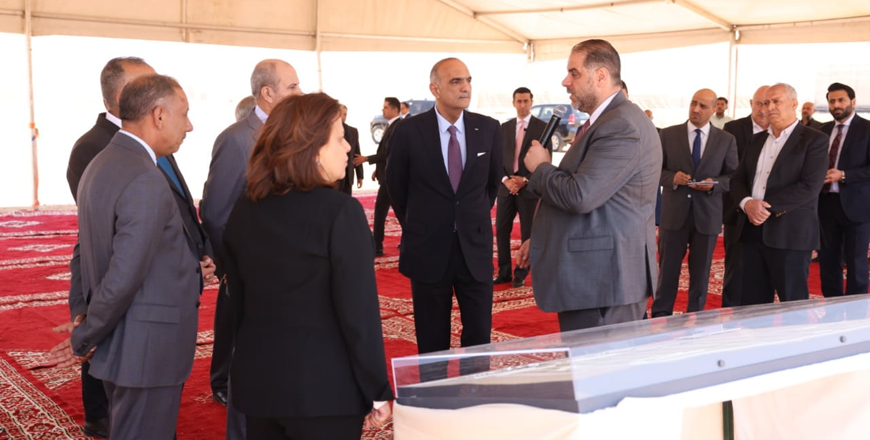 Prime Minister Bisher Khasawneh lays the foundation stone for the Zarqa Industrial Estate project on Tuesday (Petra photo)
