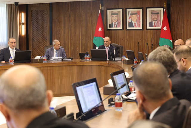 Prime Minister Bisher Khasawneh says on Sunday that Jordan will show zero tolerance to any violation of its airspace by any party and will confront any action that threatens its national security and its citizens (Petra photo)