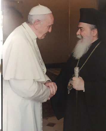 Patriarch of the Holy City of Jerusalem, All Palestine and Jordan Theophilos III meets with Pope Francis in Vatican on Monday (Petra photo)