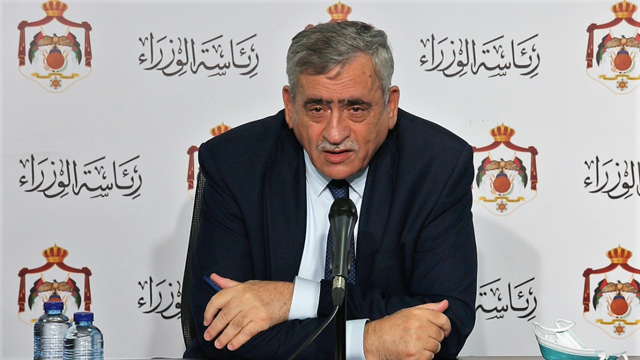 Health Minister Nathir Obeidat holds a press briefing at the Prime Ministry along with Minister of State for Media Affairs Ali Al Ayed (not pictured) on Sunday (Petra photo)