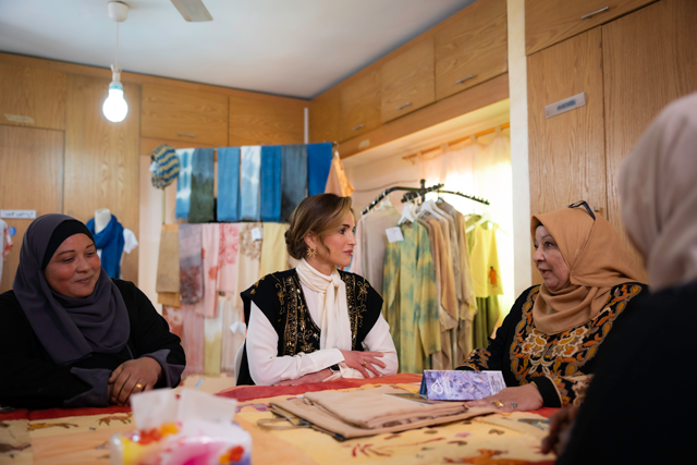 Her Majesty Queen Rania meets with Ghor Al Safi Women’s Association for Social Development board of directors and a number of its beneficiaries during a visit to Ghor Al Safi in Karak on Wednesday (Photo courtesy of Royal Court)