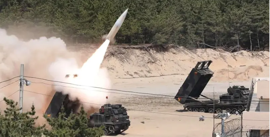 This handout photo taken on May 25, 2022 and provided by the South Korean Defense Ministry in Seoul shows a US Army Tactical Missile System (ATACMS) firing a missile from an undisclosed location on South Korea’s east coast during a live-fire exercise aimed to counter North Korea’s missile test (AFP photo)