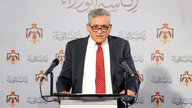 Minister of Health Nathir Obeidat speaks during a press conference at the Prime Ministry on Wednesday (Petra photo)