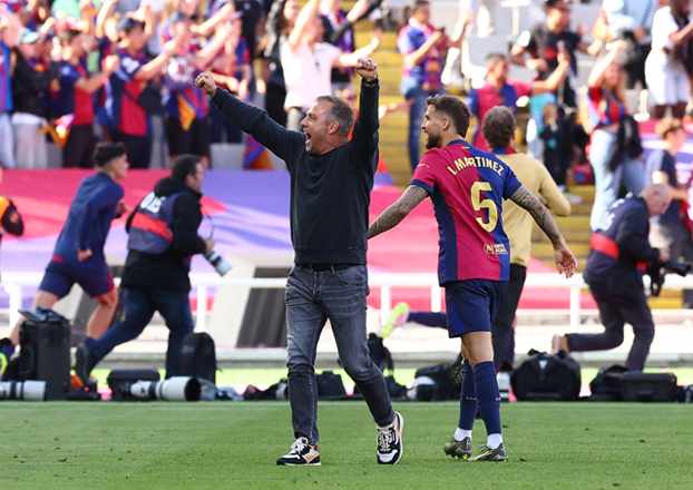 Raphina and Yamal lead Barca to wild win over  Real Madrid (AFP photo)