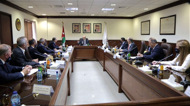 Prime Minister and Minister of Defence Omar Razzaz speaks during a visit to the Jordanian Integrity and Anti-Corruption Commission on Wednesday (Petra photo)