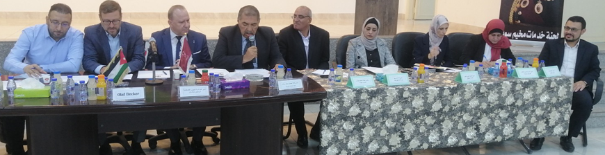 Safadi and Baker reaffirm their commitment to finding solutions to the various problems plaguing the camps (Petra photo)