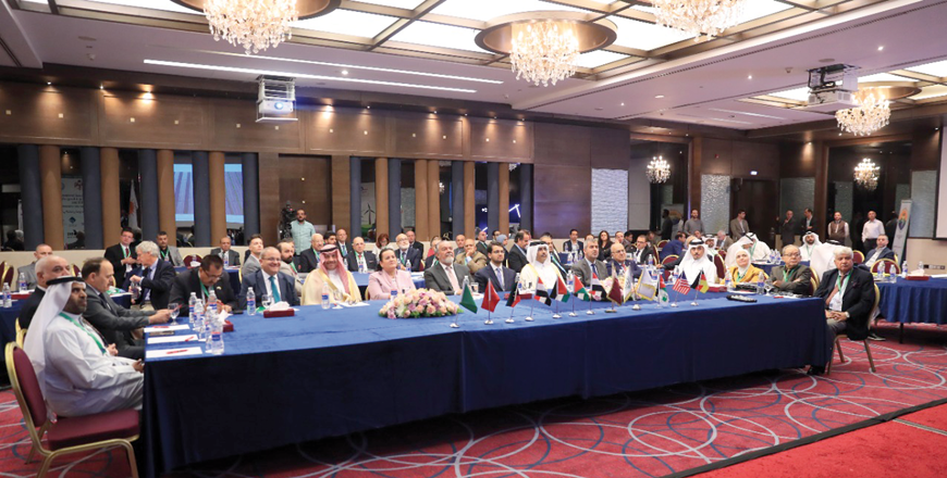 Participants of the Seventh International Investment Forum for Renewable Energy and Energy Efficiency in MENA, on Sunday  (Petra Photo)