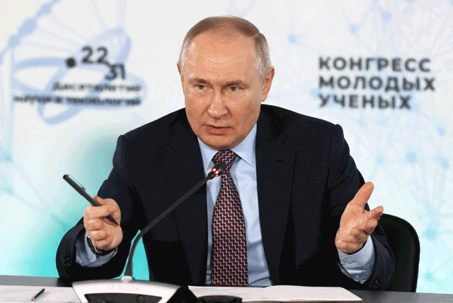 Russia’s President Vladimir Putin takes part in the 2nd Congress of Young Scientists at the Park of Science and Art 'Sirius' in Sochi, on Friday (AFP photo)