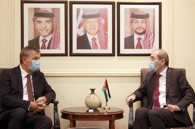 Deputy Prime Minister and Foreign Minister Ayman Safadi meets with UNRWA Commissioner General Philippe Lazzarini on Sunday (Petra photo)