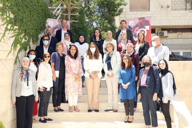Janine Alm Ericson, Sweden’s State Secretary for International Development Cooperation, accompanied by Carin Jämtin, director general of the Swedish International Development Cooperation Agency (SIDA) and Alexandra Rydmark, ambassador of Sweden to Jordan, pose for a group photo with private sector and civil society partners of the ‘Work for Women’ project implemented by UN Women and the ILO with the support of SIDA (Photo courtesy of UN Women)