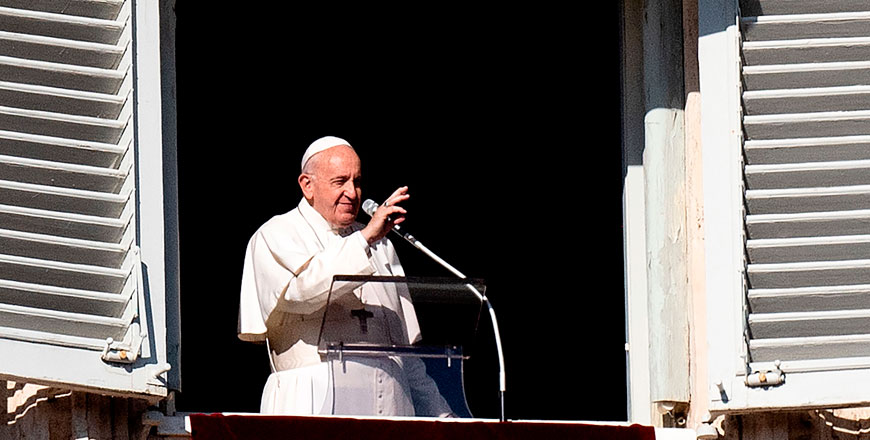 Pope Francis delivers his blessing to the faithful during the Angelus prayer, on Thursday, at St Peter's Square in the Vatican  (AFP photo)