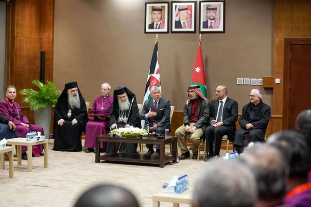 His Majesty King Abdullah on Monday received Archbishop of Canterbury Justin Welby, who is head of the worldwide Anglican Communion, and Anglican Church leaders from around the world currently holding their meetings in Jordan (Photo courtesy of Royal Court)