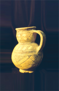 Handmade geometrically painted ware (HMGP) jar from the Mamluk Citadel storeroom at Tall Ḥisbān (Photo courtesy of the Andrews University)
