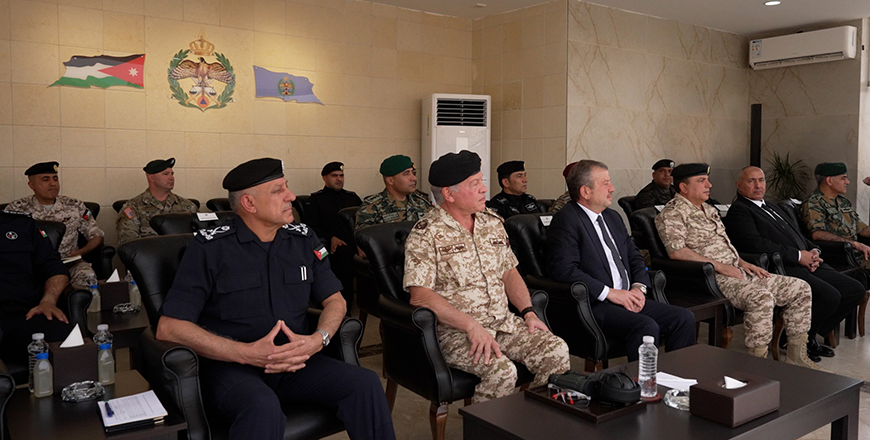 His Majesty King Abdullah, Supreme Commander of the Jordan Armed Forces-Arab Army, attends on Sunday a security exercise conducted jointly by the JAF, the General Intelligence Department, and the Public Security Directorate at the Special Police Training Centre (Photo courtesy of Royal Court)