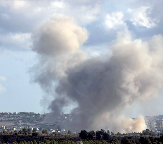 Smoke billows from the site of an Israeli strike that targeted the southern Lebanese border village of Adshit on Thursday (AFP photo)