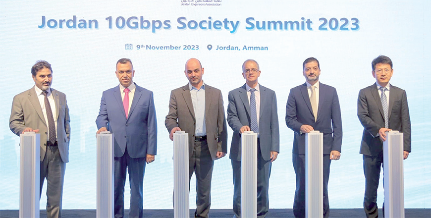 The Jordan Engineers Association (JEA), in cooperation with Huawei Jordan, on Thursday launched the 10Gbps Initiative to accelerate digital transformation in Jordan through infrastructure development (Photos courtesy of JEA)