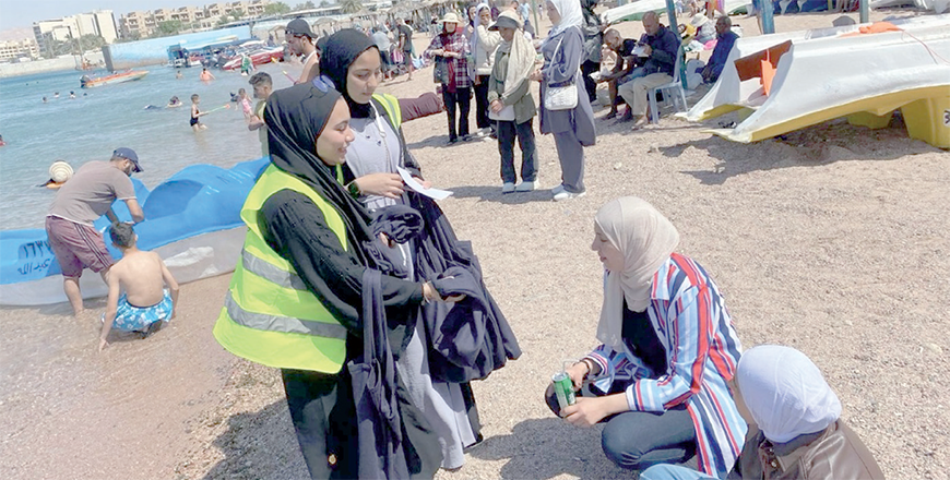 The campaign titled ‘Aqaba is Plastic Free’ is committed to address environmental concerns and reduce plastic waste through distributing environmentally friendly tote bags (Photo courtesy of ASEZA)