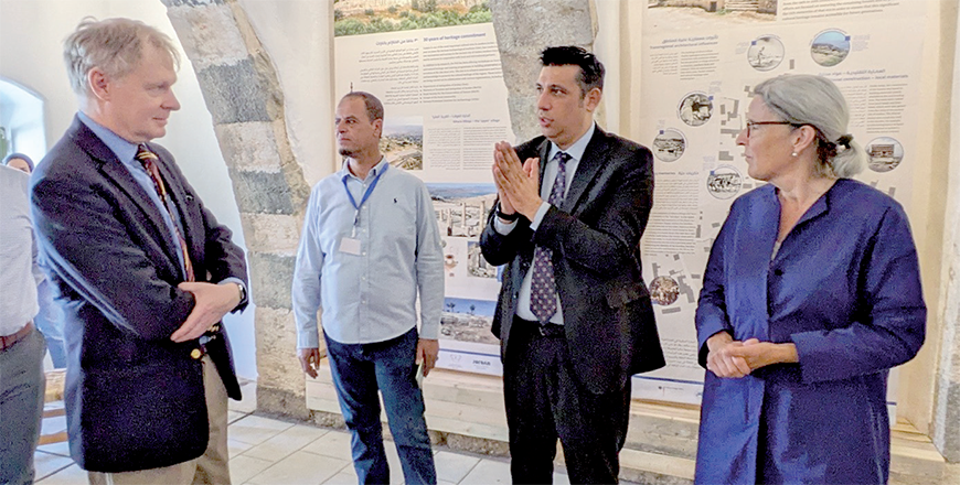 Tour of the exhibition with Director General of the Department of Antiquities Fadi Bala’awi (centre), Chargé d’Affaires of the German Embassy in Jordan Florian Reindel (left) and director of the project Claudia Bührig (DAI) (Photo courtesy of Alhara Alfoqa Project)