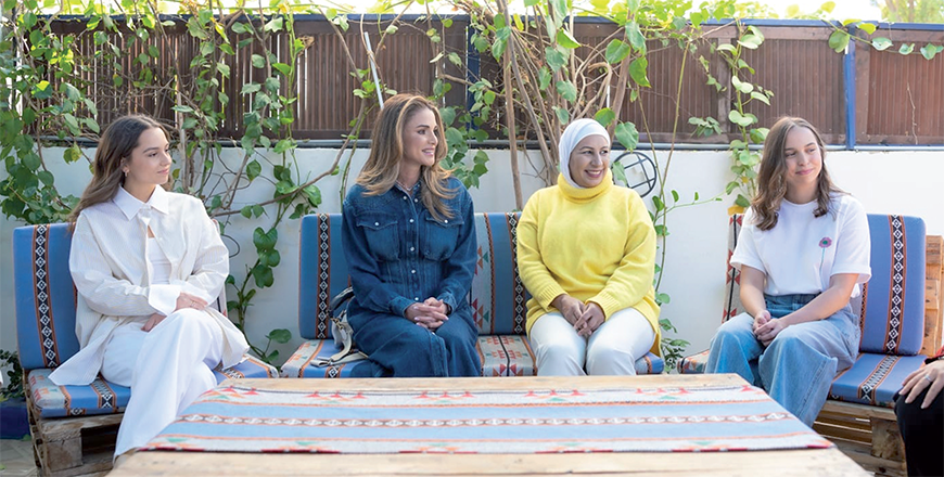 Her Majesty Queen Rania, accompanied by Their Royal Highnesses Princess Iman and Princess Salma, meets on Thursday with a group of young people  running income-generating projects in Aqaba (Photo courtesy of Her Majesty’s office)