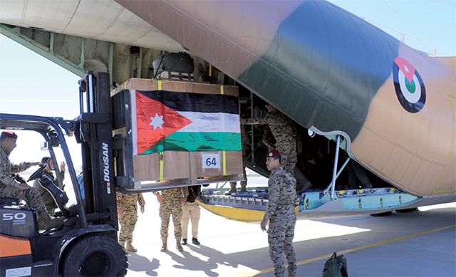 The Jordan Armed Forces - Arab Army on Thursday conducts two aerial aid drops into north Gaza (Petra photo)