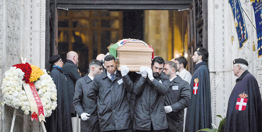Pallbearers carry the coffin of late Prince Vittorio Emanuele of Savoy following his funeral ceremony at the Duomo cathedral in Turin on Saturday (AFP photo)